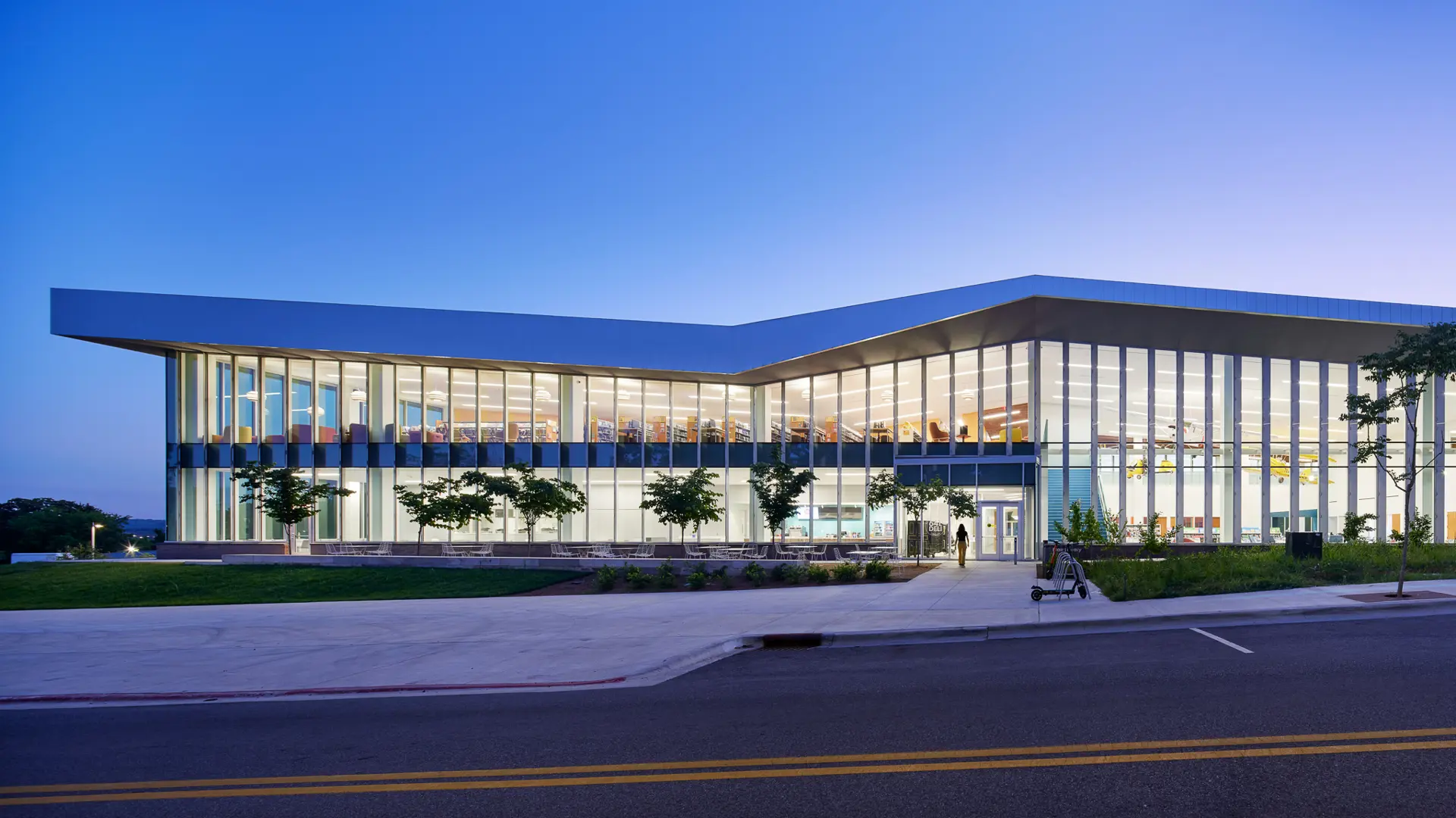 Fayetteville Public Library