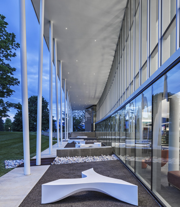 Louisville Free Public Library Northeast Regional Library