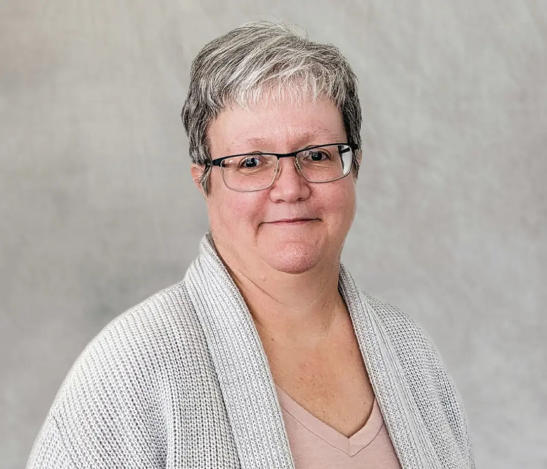 A headshot of Lisa Nelson