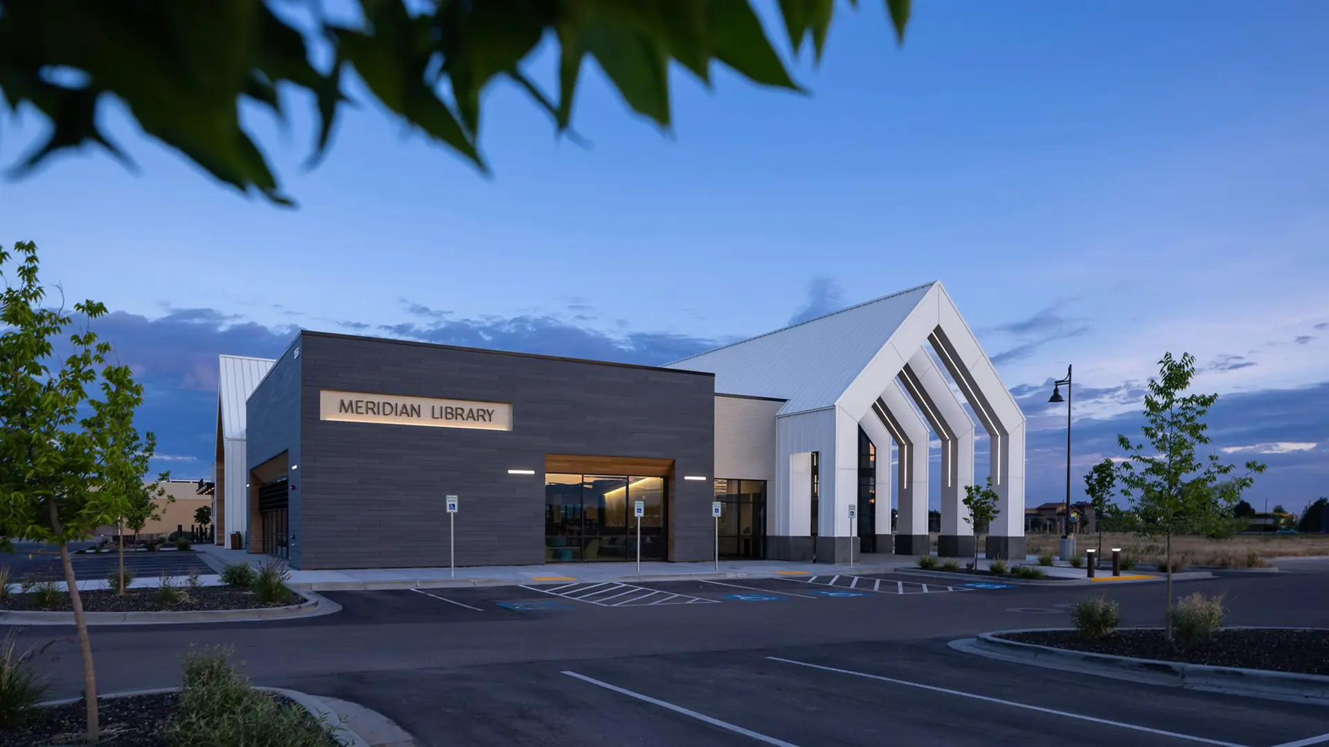 Meridian Middle Library Meridian Library District Orchard Park Branch | MSR Design
